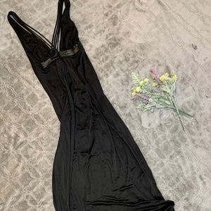 Elegant Black Maxi Dress